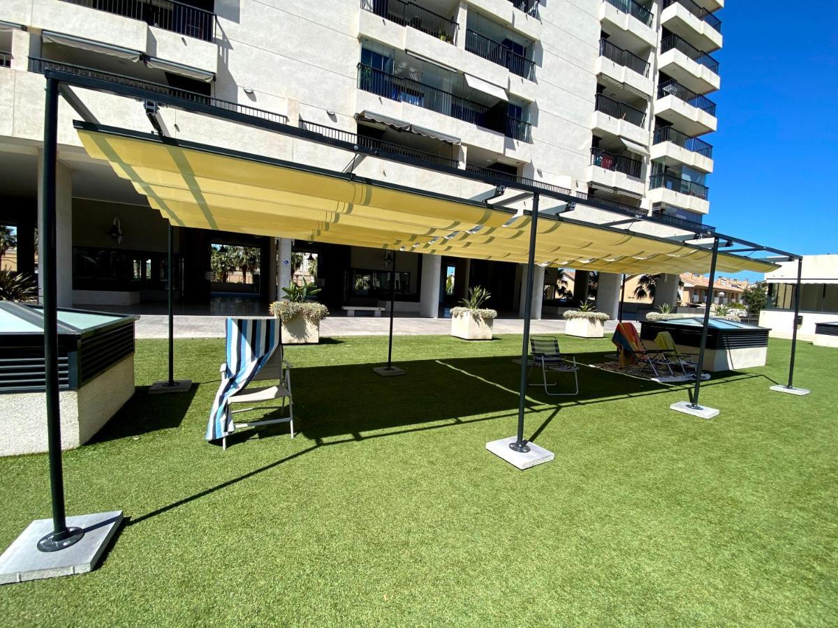 M & B Beach Apartment Valencia Exteriör bild
